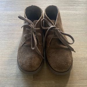 Crewcuts boys size 1 suede boots